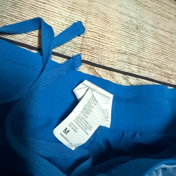 Fabletics Fundamental Men's shorts - Picture 2 of 3